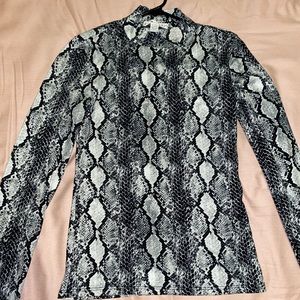 Animal print long sleeve size small